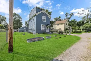 330 Greenlee St, Vanport, PA 15009 - Photo 2