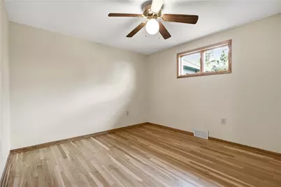 1284 S Walnut St, Monaca, PA 15061 - Photo 16