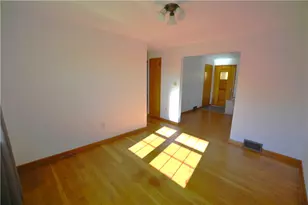 199 Lindenwood Dr, Pittsburgh, PA 15209 - Photo 16