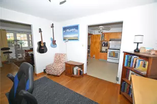 199 Lindenwood Dr, Pittsburgh, PA 15209 - Photo 16
