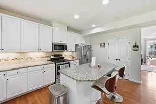 8034 Hinsdale Ln, South Fayette, PA 15057 - Photo 14