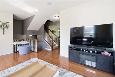 8034 Hinsdale Ln, South Fayette, PA 15057 - Photo 8