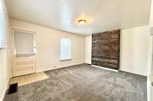 307 Mulberry Ln, Irwin, PA 15642 - Photo 10