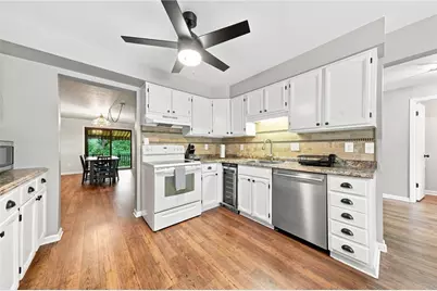 422 Edgetree, Murrysville, PA 15668 - Photo 6