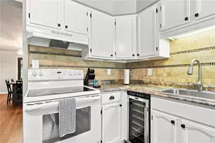 422 Edgetree, Murrysville, PA 15668 - Photo 4