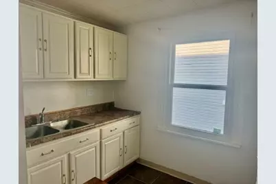 514 6th St, Irwin, PA 15642 - Photo 2