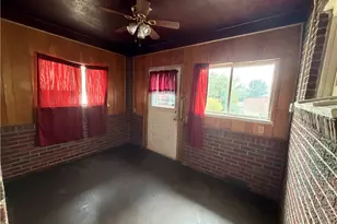 318 Penn Ave, Aliquippa, PA 15001 - Photo 16