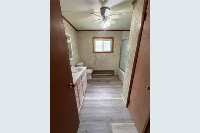 318 Penn Ave #2, Aliquippa, PA 15001 - Photo 8