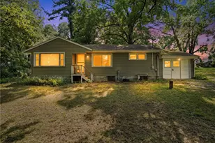 102 Pullam Dr, Shenango Township, PA 16159 - Photo 2