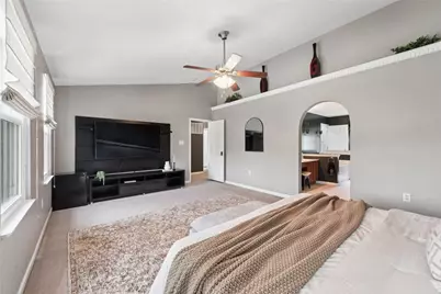 302 Davinci Ct, Rostraver, PA 15012 - Photo 4