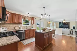 302 Davinci Court, Rostraver, PA 15012 - Photo 2