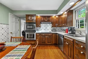 148 Woodshire Dr, Pittsburgh, PA 15215 - Photo 12