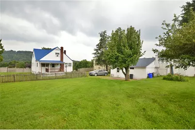 709 Brinkerton Rd, Mount Pleasant Township, PA 15601 - Photo 2