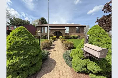 70 Green Meadow Ct, Pittsburgh, PA 15239 - Photo 1