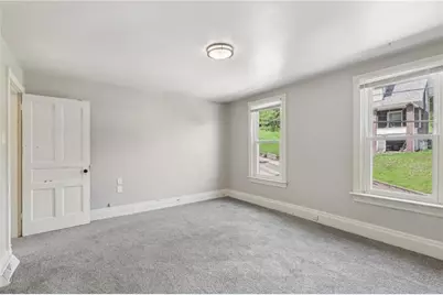 1017 Main Street, Coraopolis, PA 15108 - Photo 18