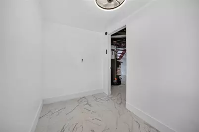 1711 Amanda St, Pittsburgh, PA 15210 - Photo 26