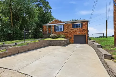 364 Pierina Dr, Scott Township, PA 15243 - Photo 2