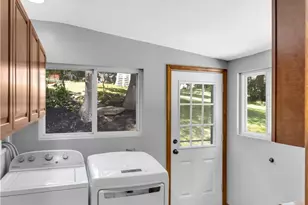 551 Broadway, Pine Township, PA 15090 - Photo 16