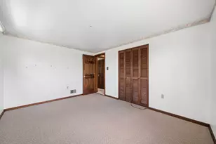 1408 Alice Dr, Bridgeville, PA 15017 - Photo 30