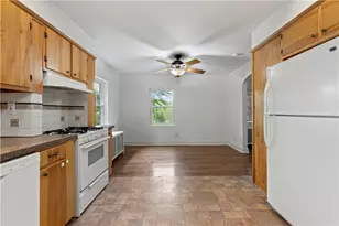 8 Wilkins Rd, Pittsburgh, PA 15221 - Photo 10