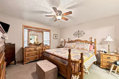 1134 Atlantis Dr, Rostraver, PA 15089 - Photo 6