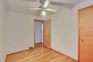 144 Connie Dr, Ross Twp, PA 15214 - Photo 20