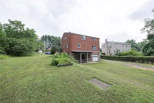 1535 Luray Dr, Pittsburgh, PA 15239 - Photo 36