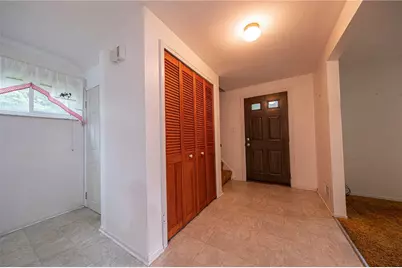 1535 Luray Dr, Pittsburgh, PA 15239 - Photo 6