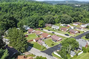 2605 Marion St, Aliquippa, PA 15001 - Photo 4