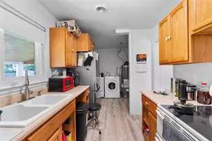 2605 Marion St, Aliquippa, PA 15001 - Photo 12