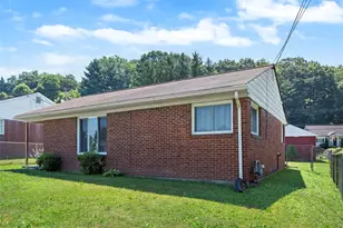 2605 Marion St, Aliquippa, PA 15001 - Photo 2
