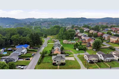 2114 Meadow Ln, Scott Township, PA 15220 - Photo 26