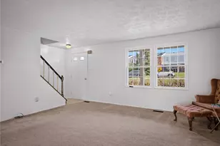 1913 Kirkby Dr, South Park, PA 15129 - Photo 4