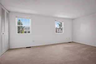 1913 Kirkby Dr, South Park, PA 15129 - Photo 16