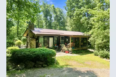 77 Spruce Peak Rd, Bullskin Township, PA 15610 - Photo 2