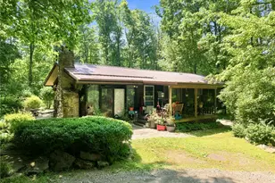 77 Spruce Peak Rd, Bullskin Township, PA 15610 - Photo 2
