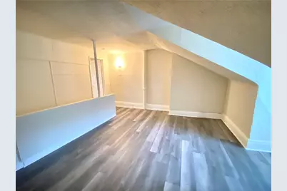 910 Smithton Ave, Pittsburgh, PA 15212 - Photo 12