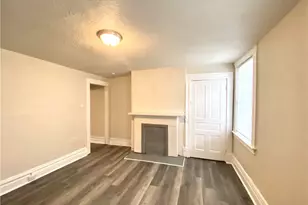 910 Smithton Ave, Pittsburgh, PA 15212 - Photo 24
