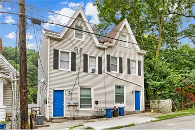 910 Smithton Ave, Pittsburgh, PA 15212 - Photo 2