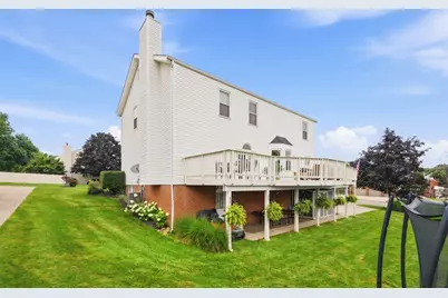 8204 Hilltop Circle Dr, North Fayette, PA 15126 - Photo 44