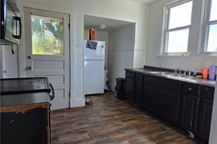 624 Front St, Brownsville, PA 15417 - Photo 12