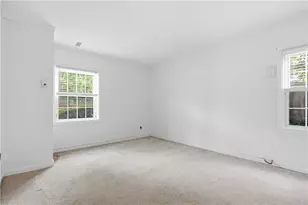 5825 Fifth Ave, Pittsburgh, PA 15232 - Photo 16