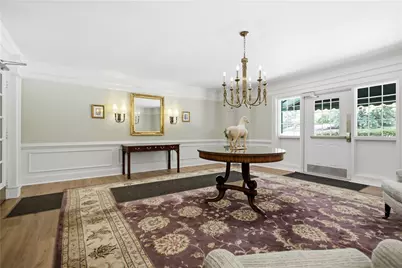 5825 5th Ave #107, Pittsburgh, PA 15232 - Photo 2