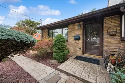 220 Vernon Ave, Washington Township, PA 15012 - Photo 4