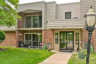 605 Calais Dr, Pittsburgh, PA 15237 - Photo 1