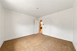 601 Highland Ave, Jeannette, PA 15644 - Photo 8