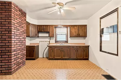 601 Highland Ave, Jeannette, PA 15644 - Photo 4