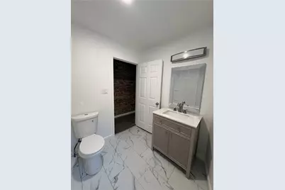 2321 Centre Ave, Pittsburgh, PA 15219 - Photo 10