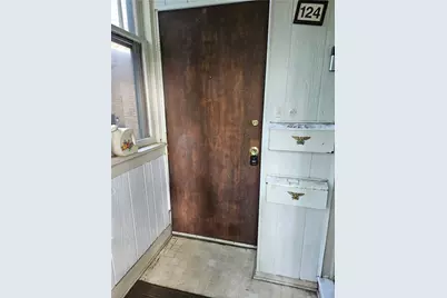 124 Lincoln Ave #2, Pittsburgh, PA 15218 - Photo 2