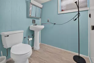 947 Kirsopp Ave, Banksville/Westwood, PA 15220 - Photo 28